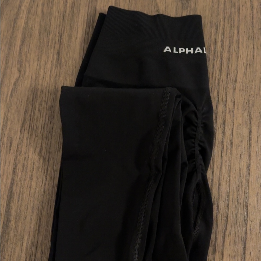 Alphalete Black Size Medium Amplify Leggings